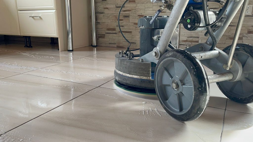 Sprzątanie po pożarze